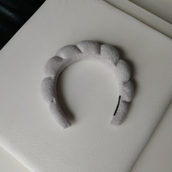 Paula's Choice limited edition headband - Picture 2 of 4